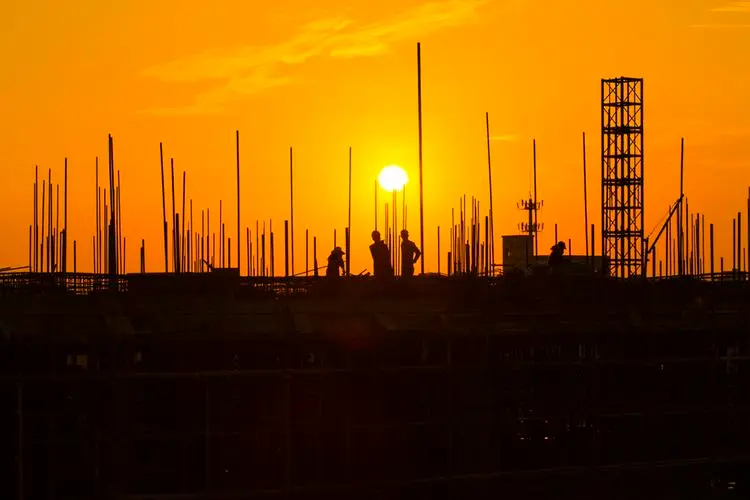 智慧工地管理系統(tǒng)平臺(tái)的三層架構(gòu)有哪些？